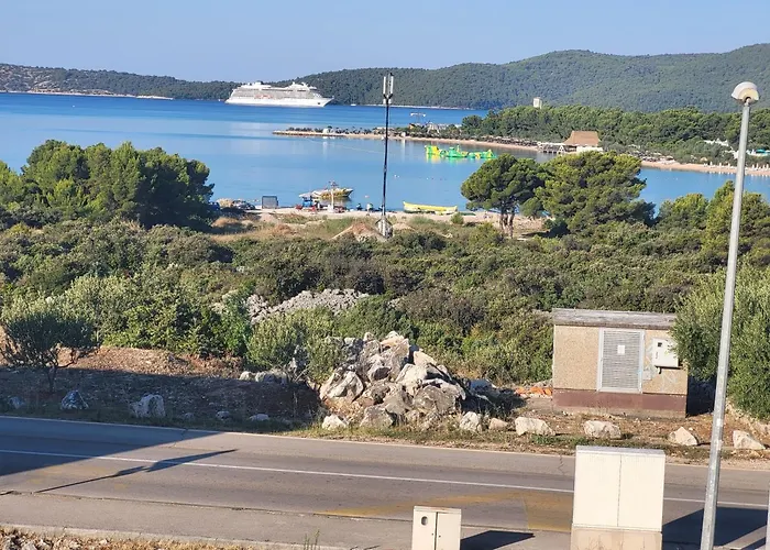 Analena Lägenhet Šibenik